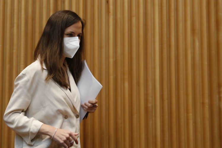Ione Belarra conparece en la Comisión de Derechos de la Infancia y Adolescencia