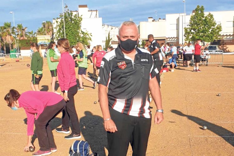 manuel-gomez-arbitro-petanca