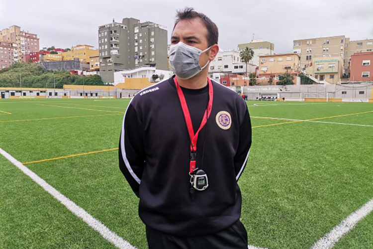 abel-almagro-polillas-futbol