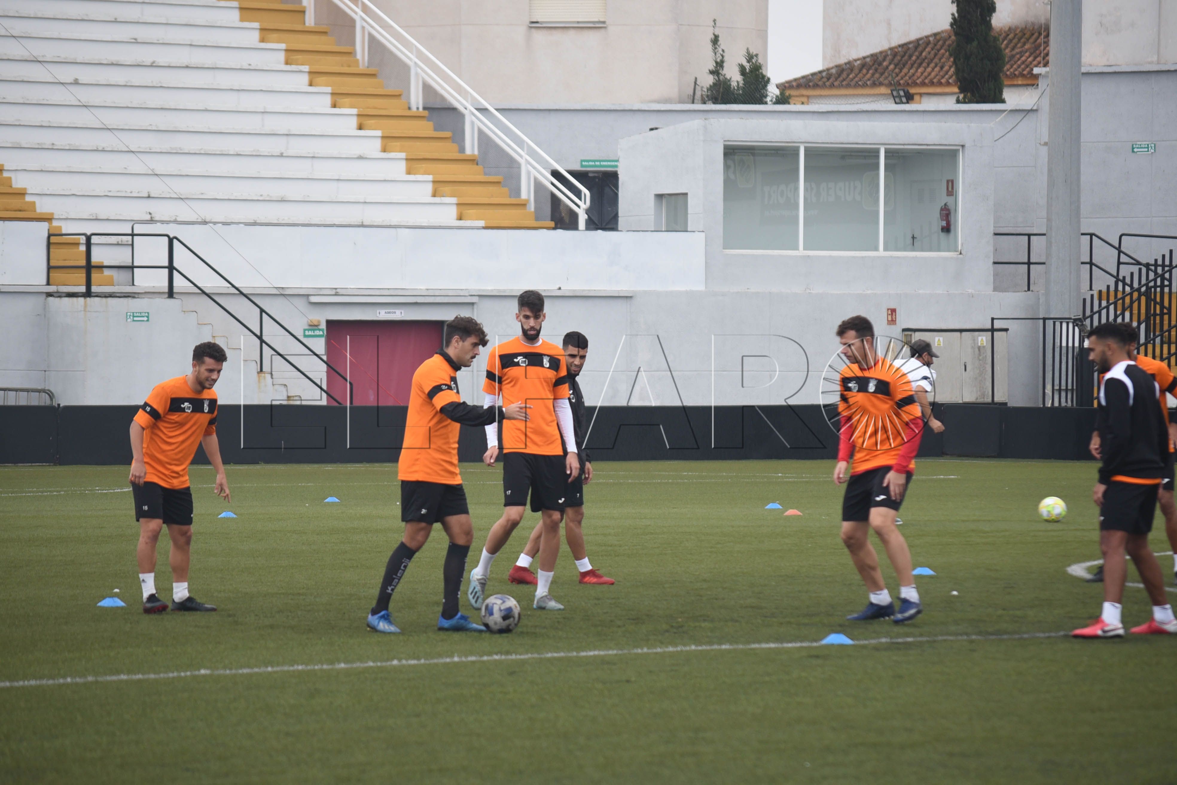 entrenamiento-ad-ceuta-futbol