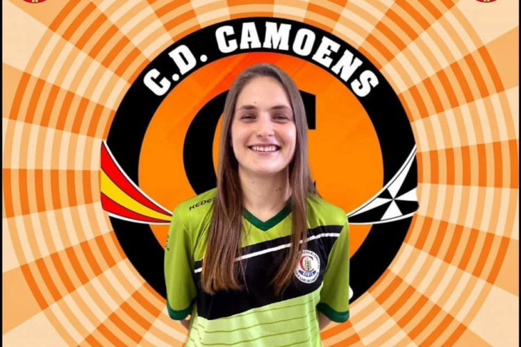 laura-fichaje-camoens