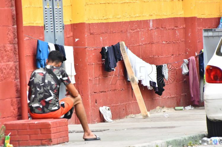 naves-tarajal-reconversion-inmigrantes7