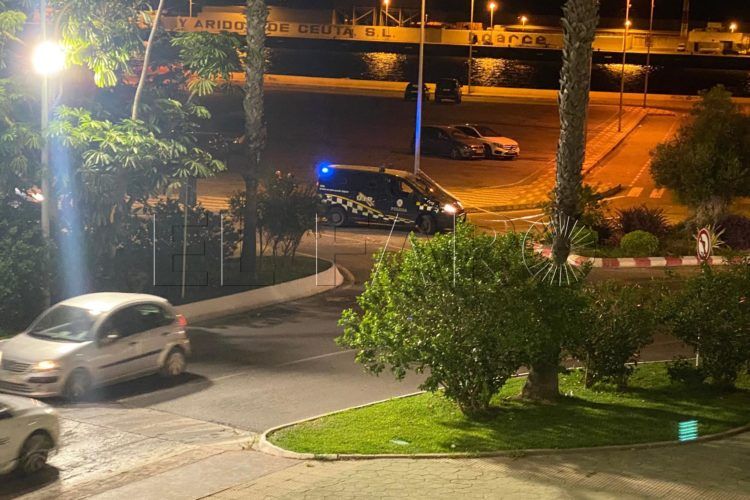 policia-explanada-marina