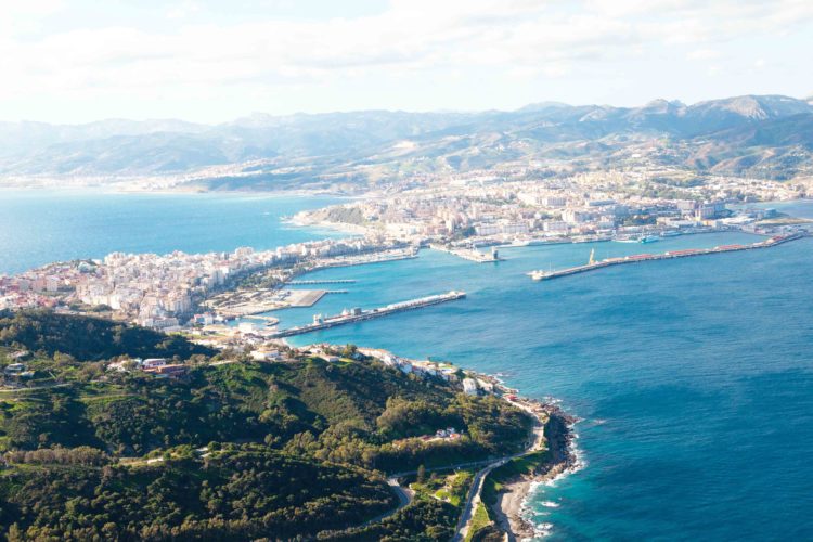 puerto-ceuta-vista-desde-hacho