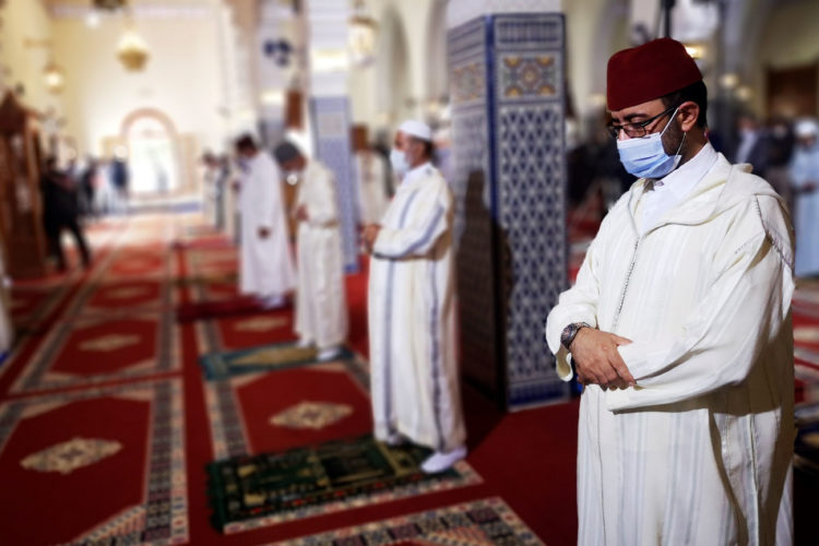 marruecos-mezquita-rezo