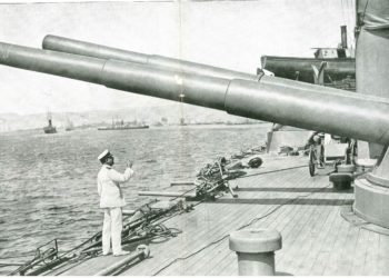 La Marina de Guerra tanto francesa como española tuvieron una destacada participación en el desembarco de Alhucemas. (La Esfera)