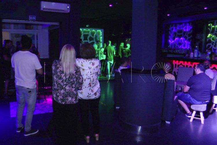ocio-nocturno-interior-discoteca