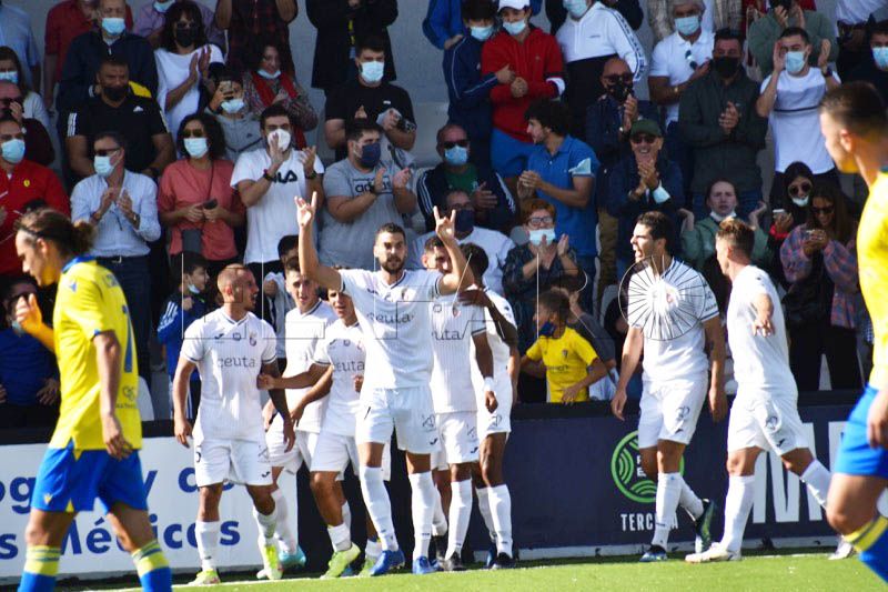 ceuta-cadiz-futbol-068