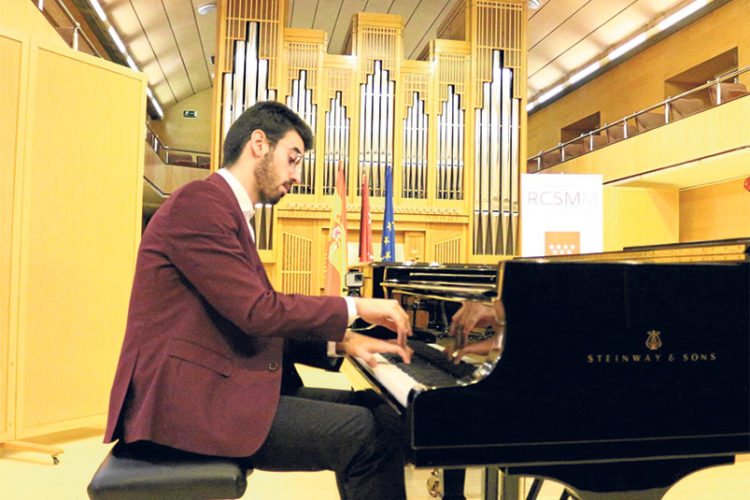 juan-jose-sevilla-pianista-2
