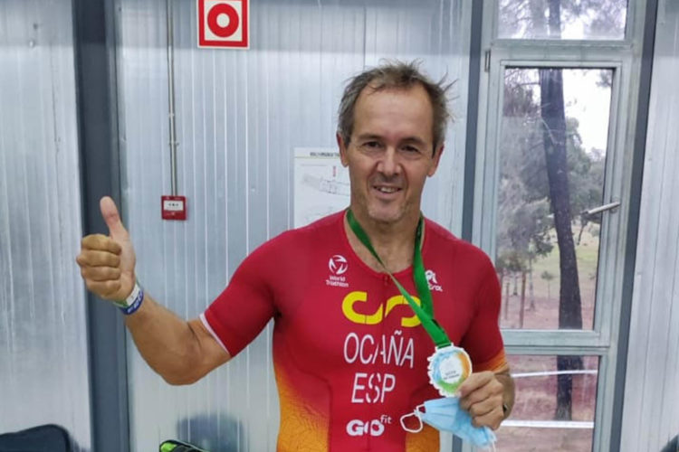 ocana-triatlon-campeon