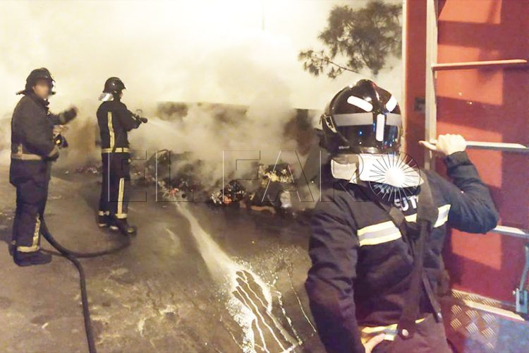 bomberos-contenedores