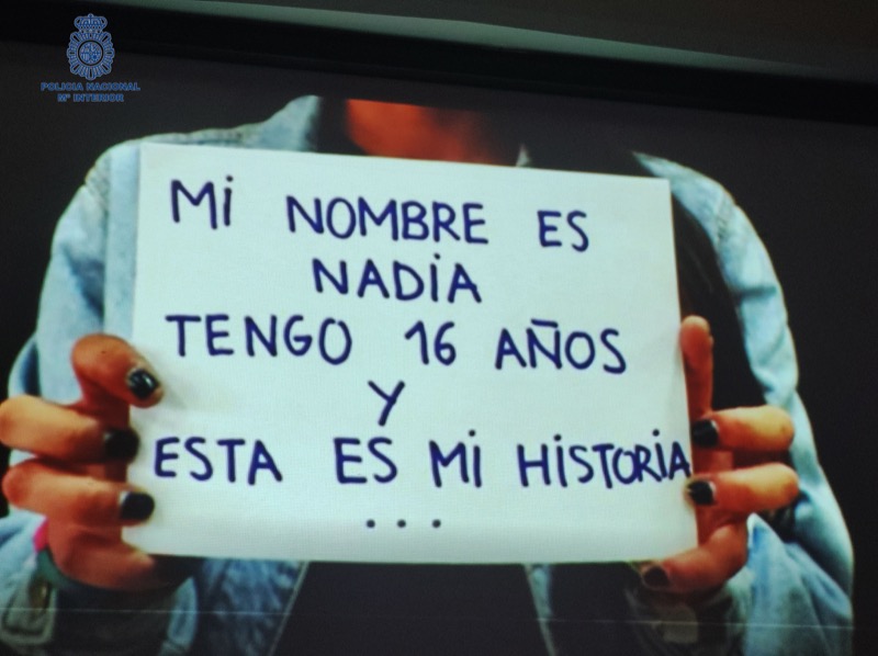 charla-policia-nacional-003