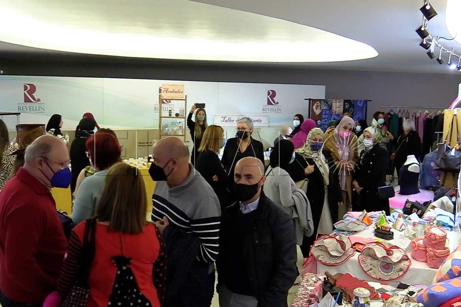 exposicion-ugt-curso-marroquineria-costura17