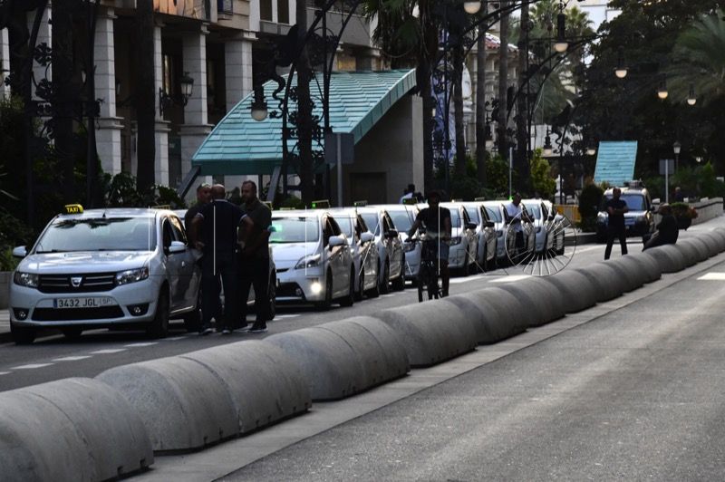 ordenanza-sector-taxi-ceuta-vestimenta-001