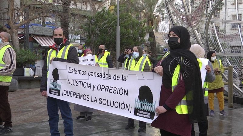 trabajadores-transfronterizos-plaza-reyes-004