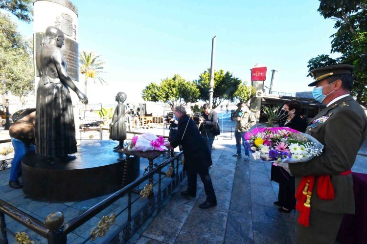 acto-constitucion-ofrenda-floral