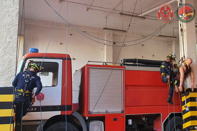 bomberos-ceuta-rescate-vertical-2