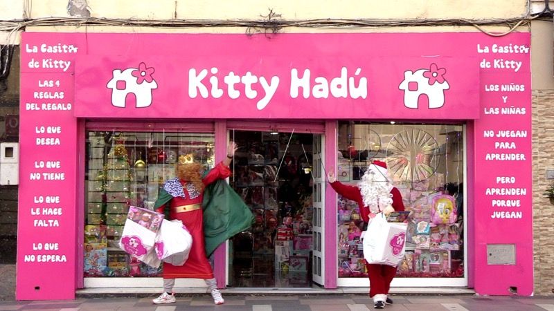 casita-kitty-publicidad-navidad-020