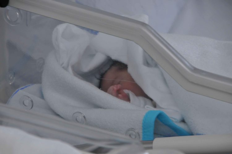 niño recien nacido