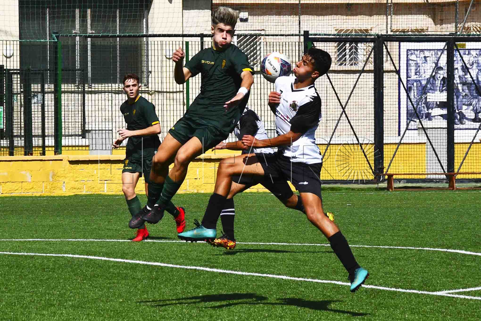 aplazado-el-derbi-polillas-algeciras
