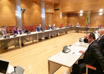 avila-barranco-ponencia-senado-extrapeninsularidad2