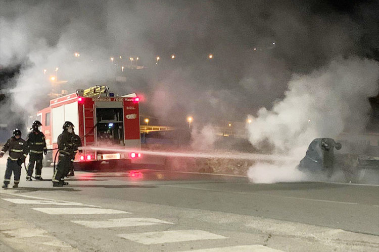 bomberos-contenedor-principe-felipe-3