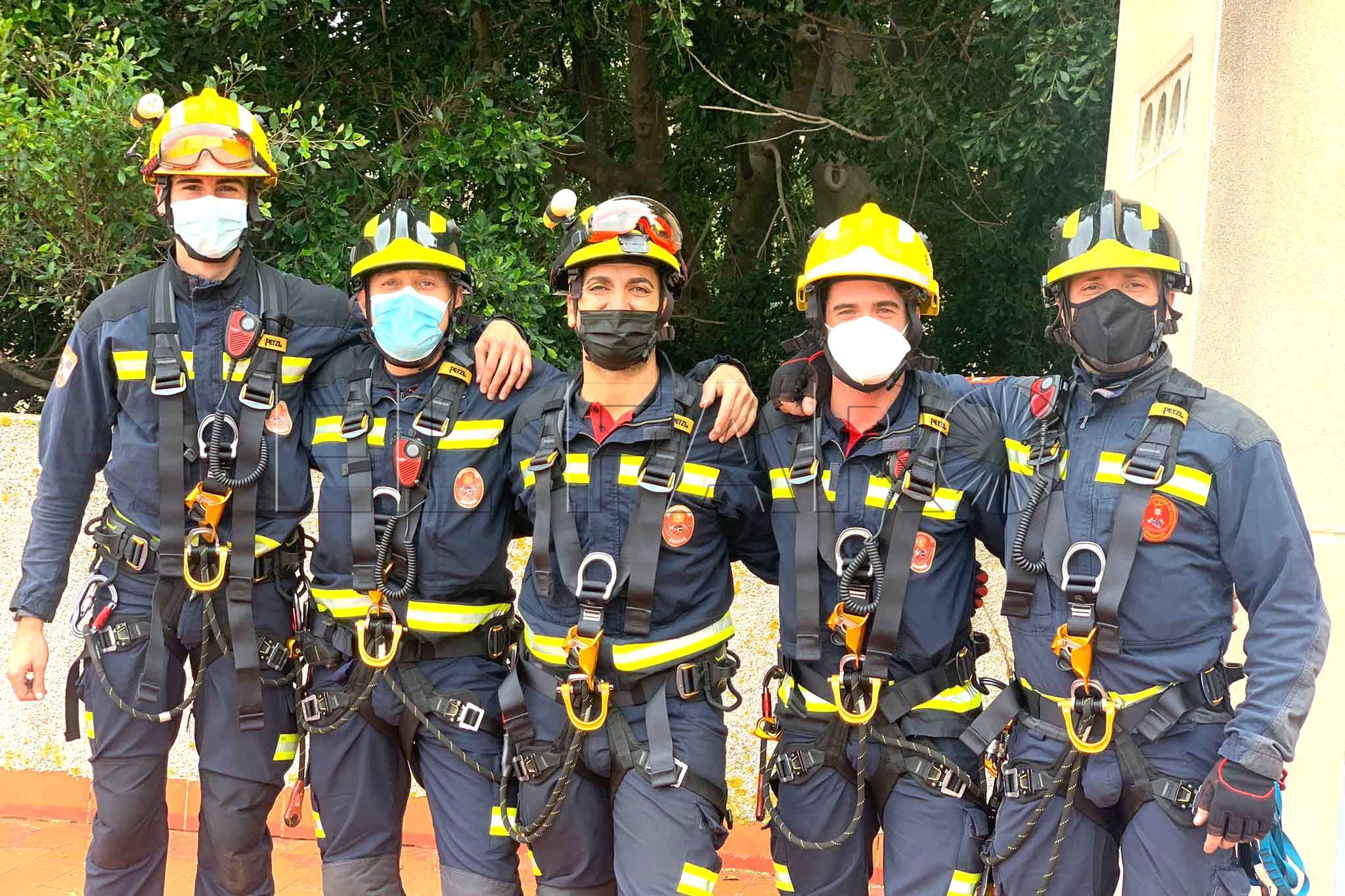 bomberos-rescate-vertical-1