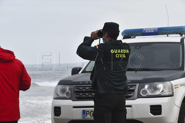 guardia-civil-espalda