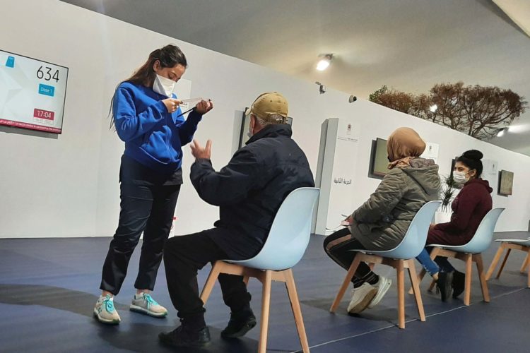 La vacunación con las primeras dos dosis contra Covid se estanca en Marruecos