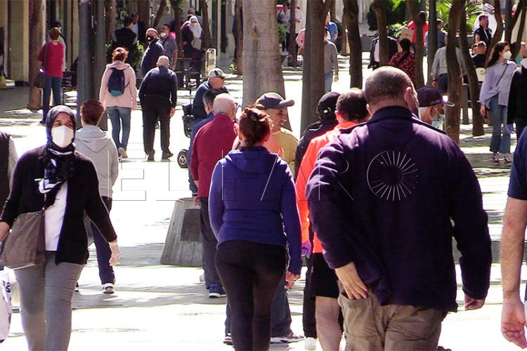 gente-paseando