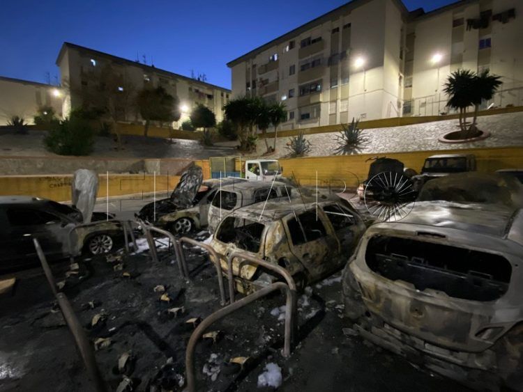 incendio-coches-los-rosales-002