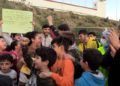 jovenes-sidi-embarek-exigen-pista-deportiva-016