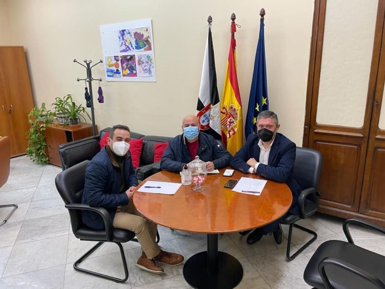Gutiérrez reunión Autoridad Portuaria