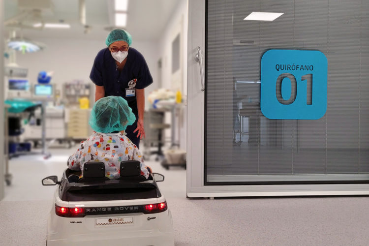 cochecito_paciente_pediatrico_quironsalud_campodegibraltar