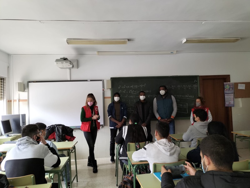 cruz-roja-residentes-ceti-ies-almina-camoens-001