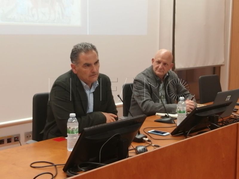 luis-corte-presentacion-libro-yihadismo-003