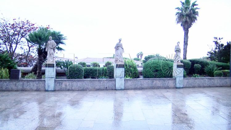 vandalismo-pintar-estatuas-010
