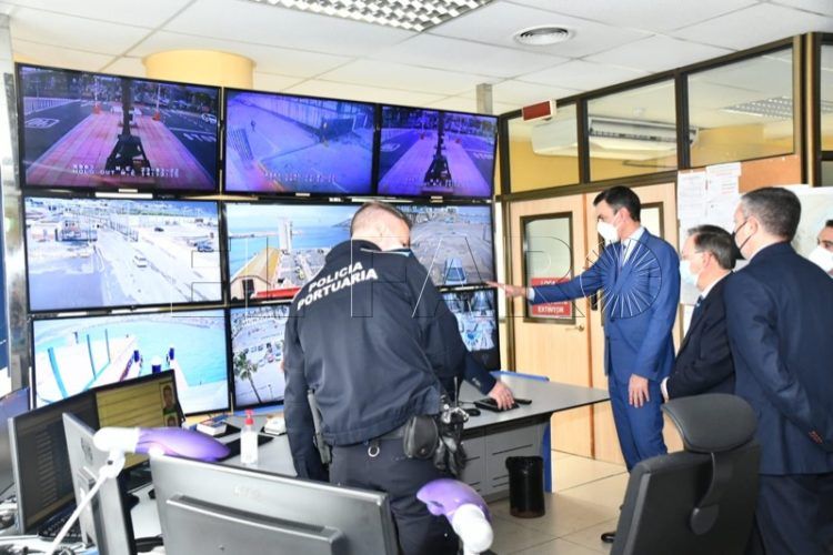 visita-pedro-sanchez-estacion-maritima-torre-control-006