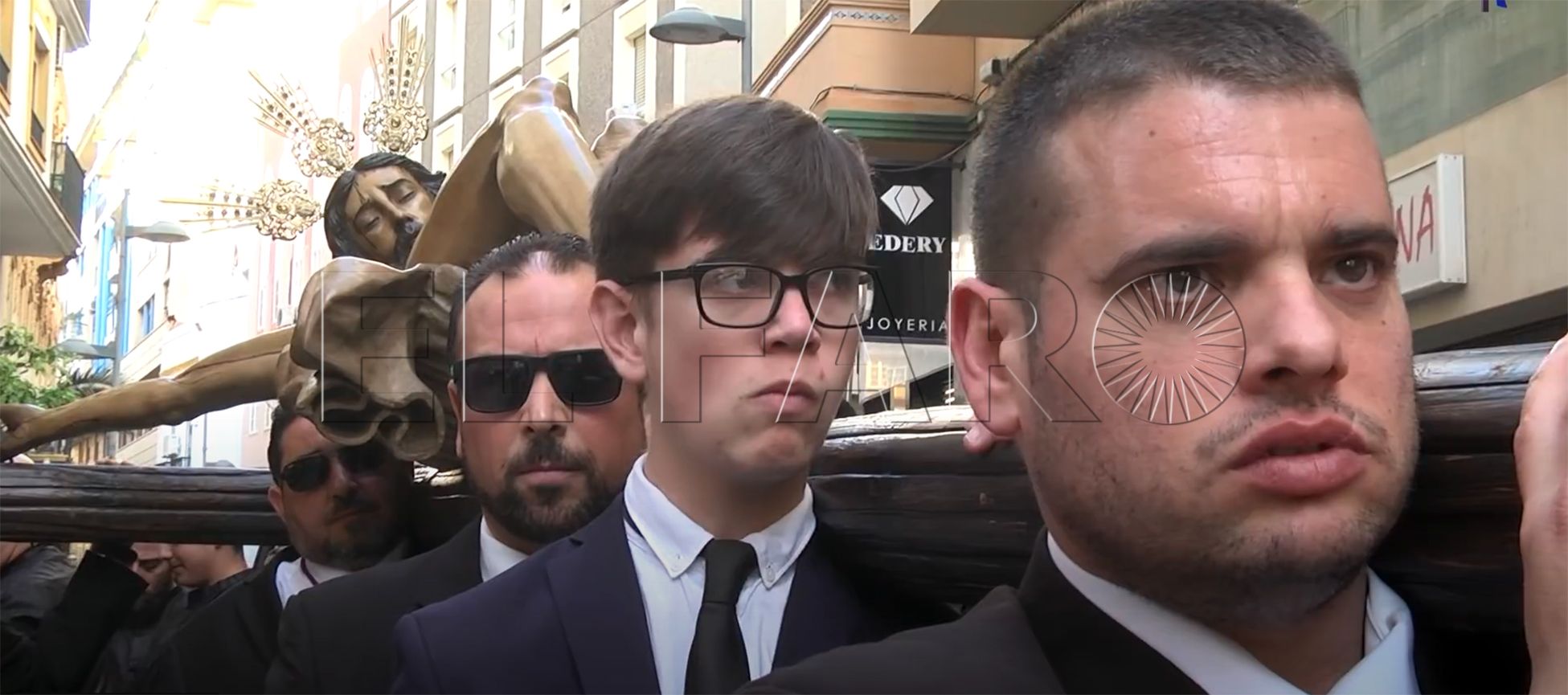 CristoBuenaMuerteHombros2019 copia