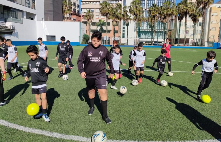 federación fútbol base