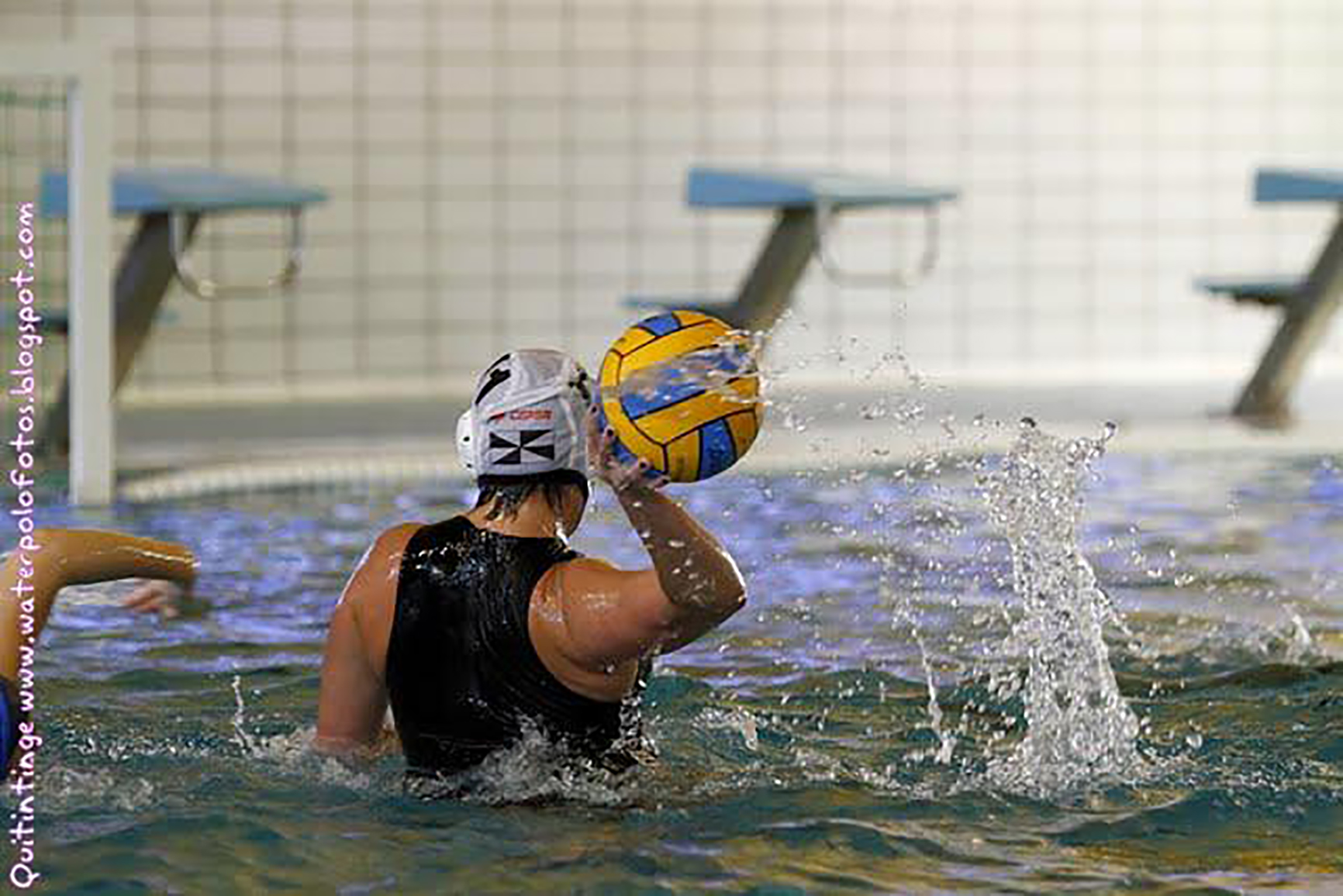 ana-gonzalez-natacion-caballa13