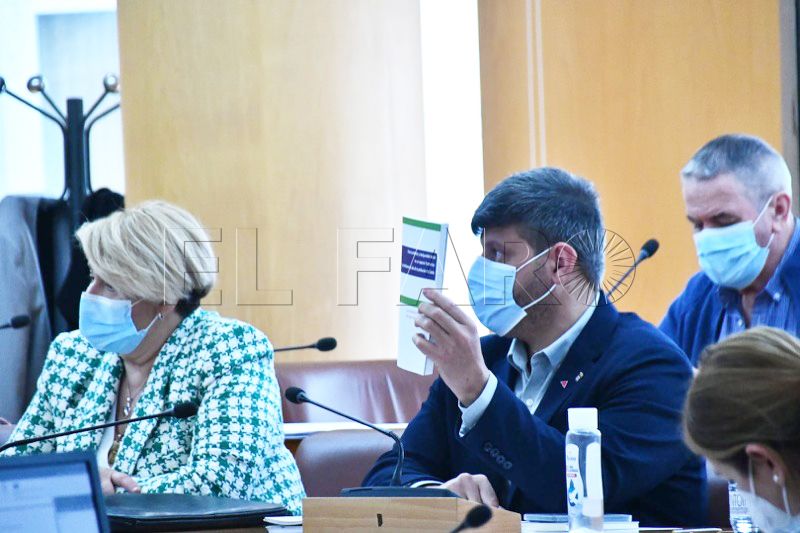 debate-estado-ciudad-intervencio-mustafa-ceuta-ya-009