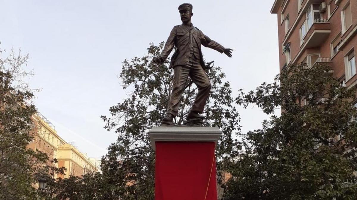 filipinas estatua