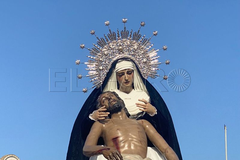 hermandad-valle-procesiona-viernes-santo-2022-020