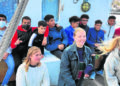 menores-esperanza-visitan-buque-escuela-002