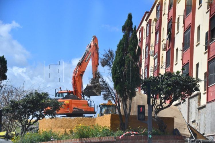 obras-escalera-calle-san-juan-de-dios-001