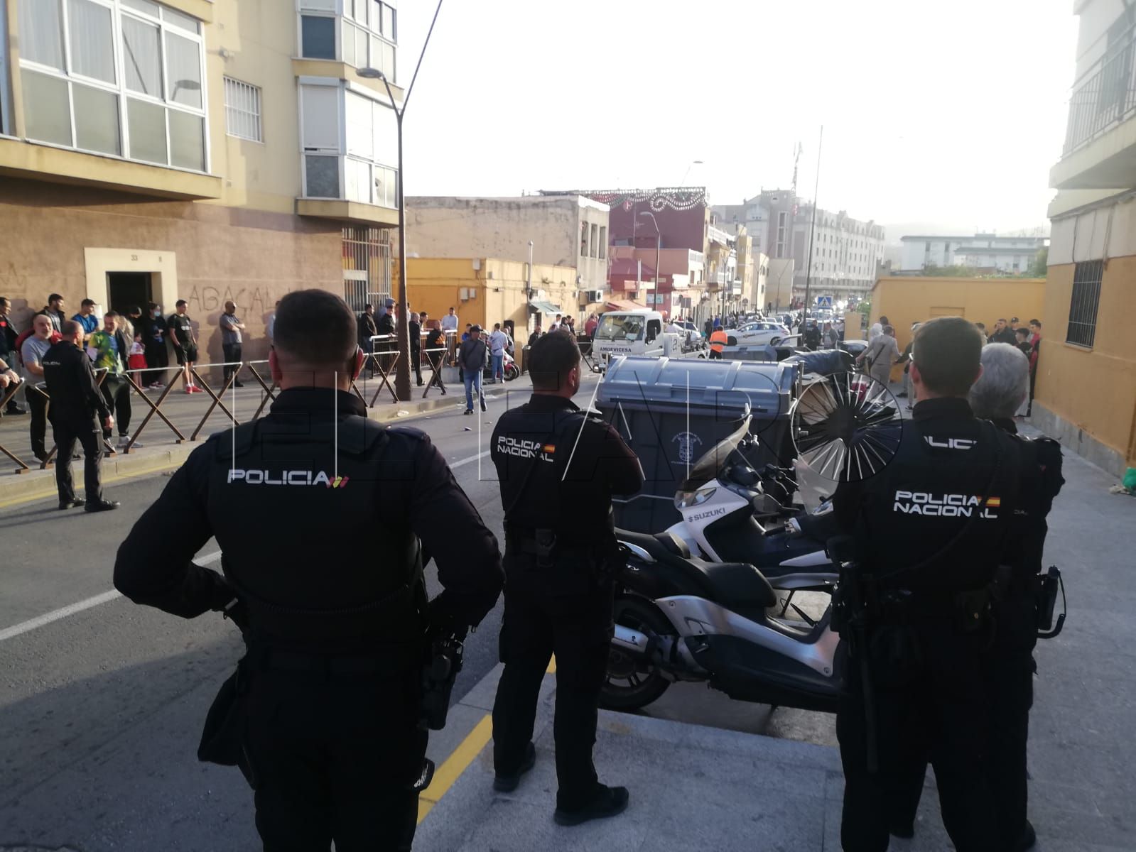 policia-incendio-rosales
