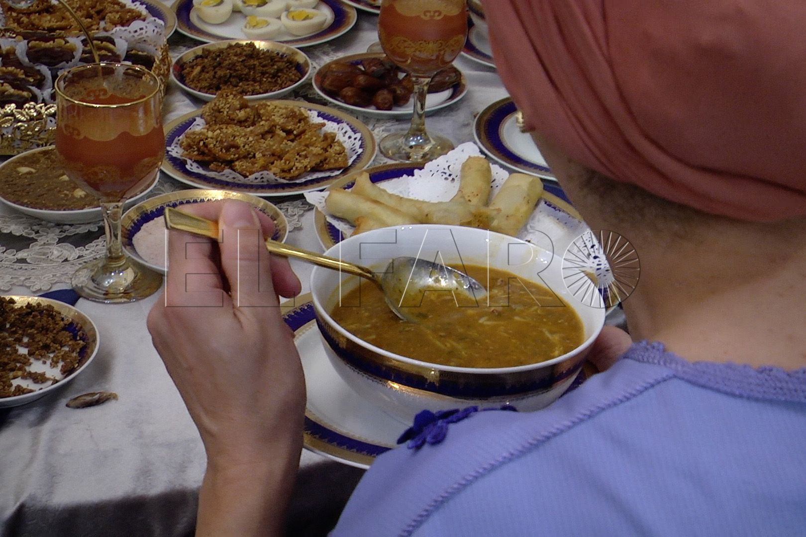 ramadan-ayuno-musulman-familia-alimentos (10)
