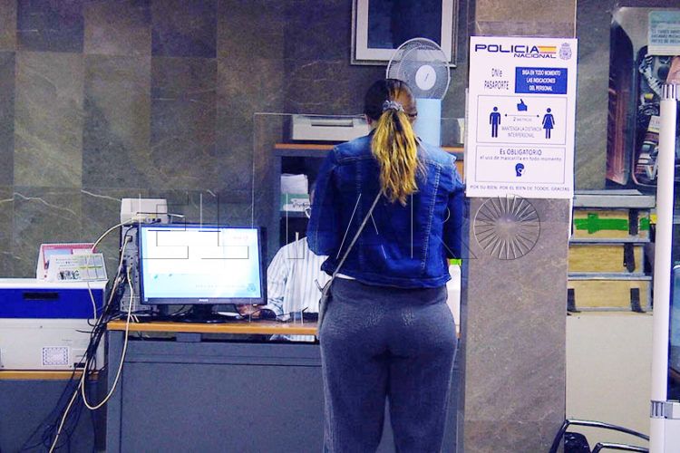 dni-pasaporte-policia-nacional
