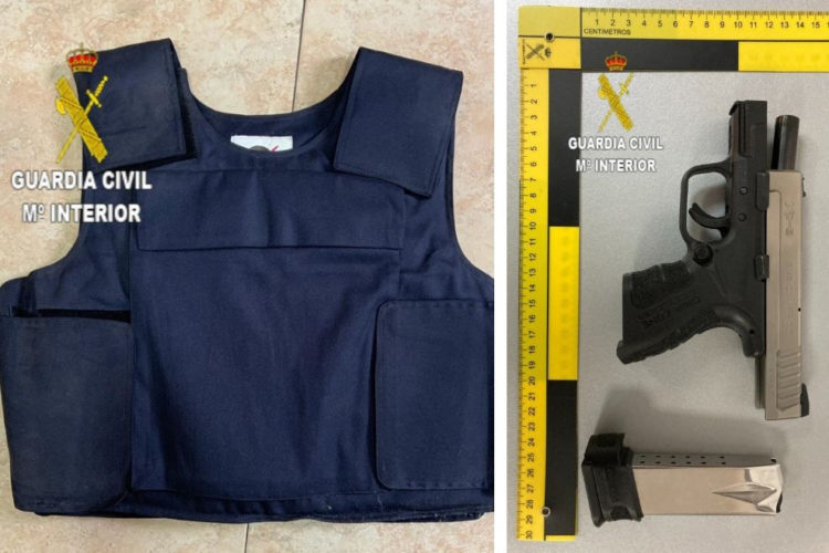 guardia-civil-pistola